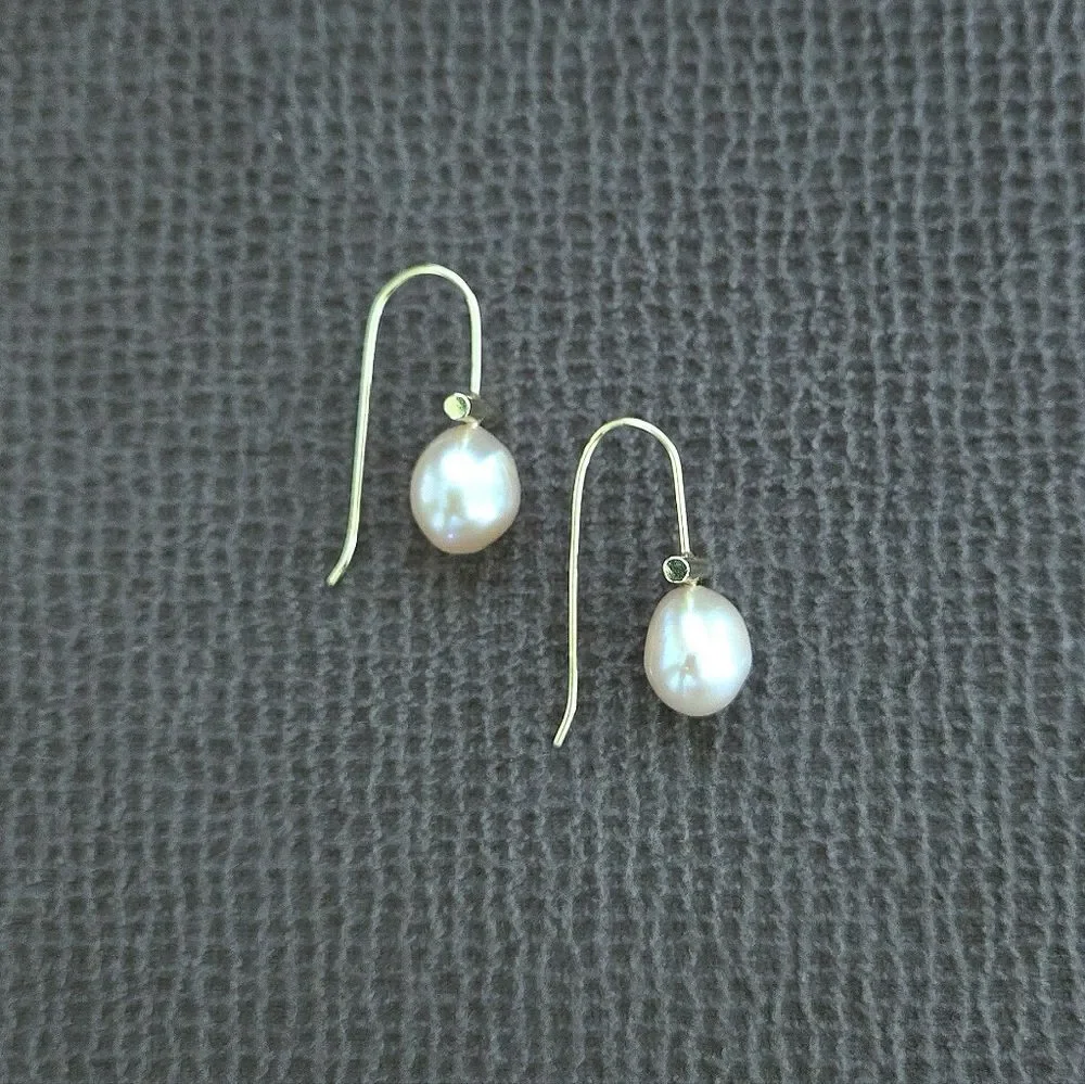 Pink🩷 Freshwater Pearl Drop Earrings